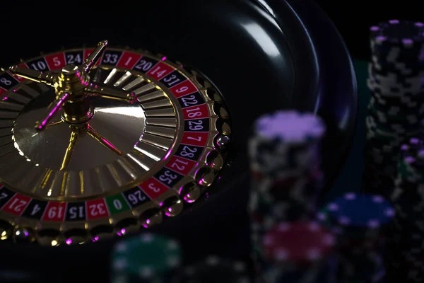 mariyatogel platform interface showing live-dealer tables and sportsbook